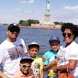 Meet your Posher, Genet